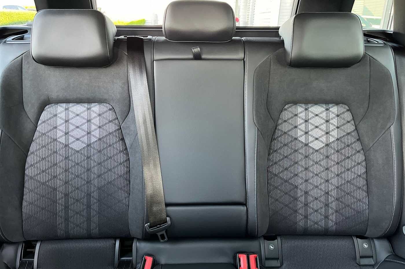 Volkswagen Golf 1.5 TSI R-Line Estate 5dr Petrol Manual Euro 6 (s/s) (150 ps)