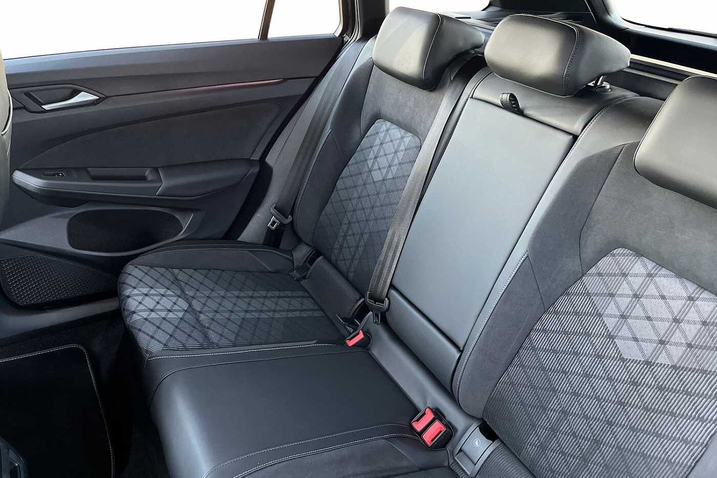 Volkswagen Golf 1.5 TSI R-Line Estate 5dr Petrol Manual Euro 6 (s/s) (150 ps)