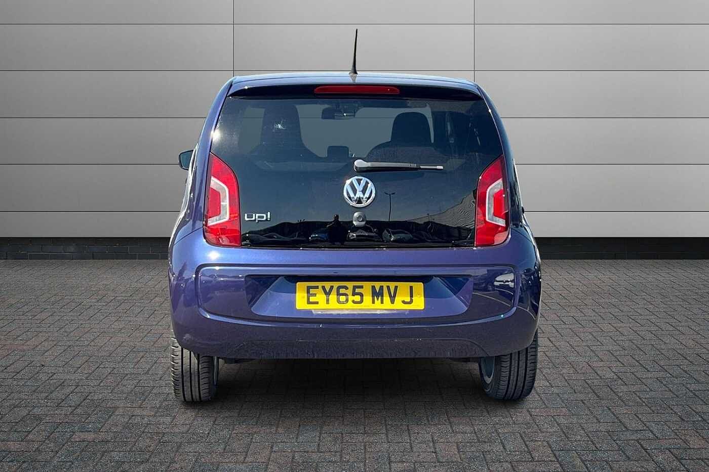 Volkswagen up! 1.0 Club up! Hatchback 5dr Petrol Manual Euro 6 (75 ps)