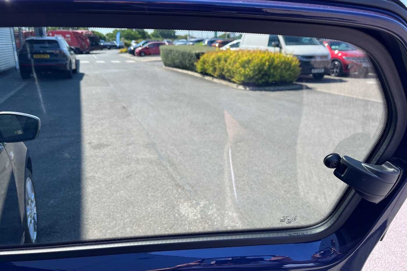 Volkswagen up! 1.0 Club up! Hatchback 5dr Petrol Manual Euro 6 (75 ps)