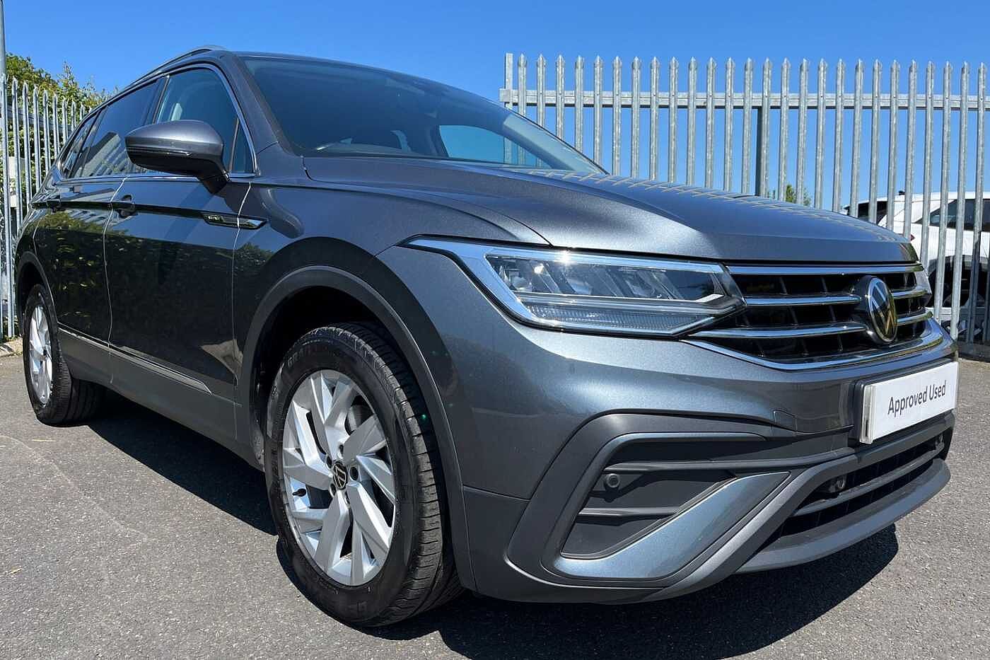 Volkswagen Tiguan Allspace 1.5 TSI Life SUV 5dr Petrol DSG Euro 6 (s/s) (150 ps)