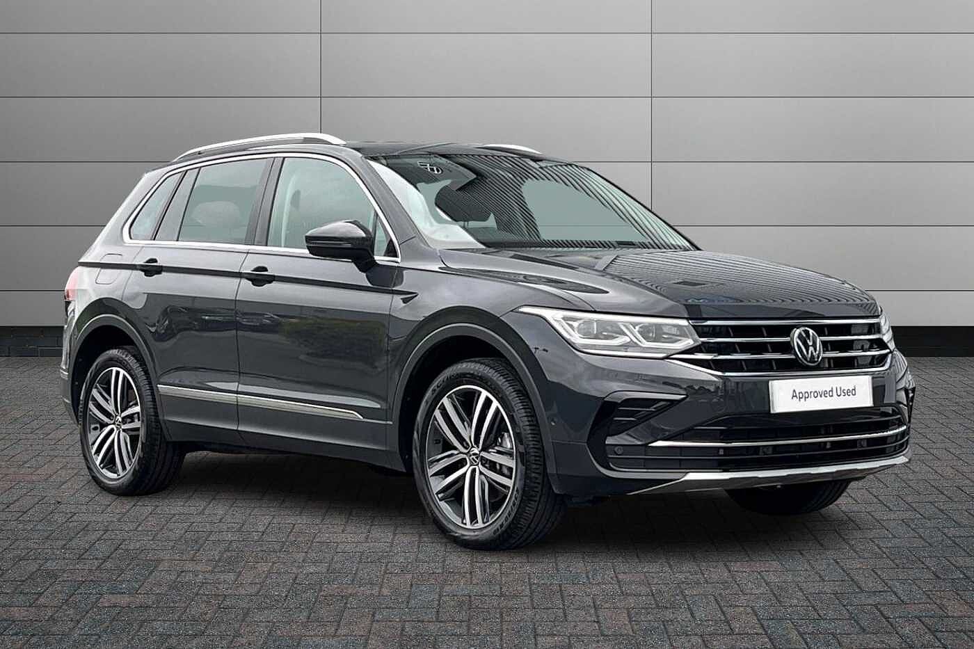 Volkswagen Tiguan 1.4 TSI 13kWh Elegance SUV 5dr Petrol Plug-in Hybrid DSG 245 ps - PANORAMIC SUNR