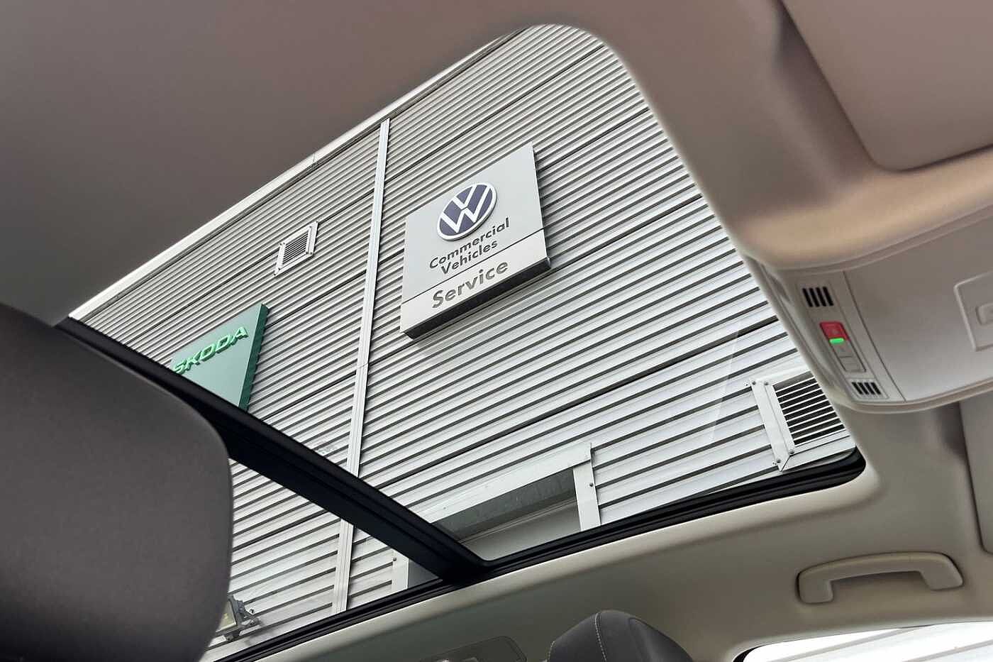 Volkswagen Tiguan 1.4 TSI 13kWh Elegance SUV 5dr Petrol Plug-in Hybrid DSG 245 ps - PANORAMIC SUNR