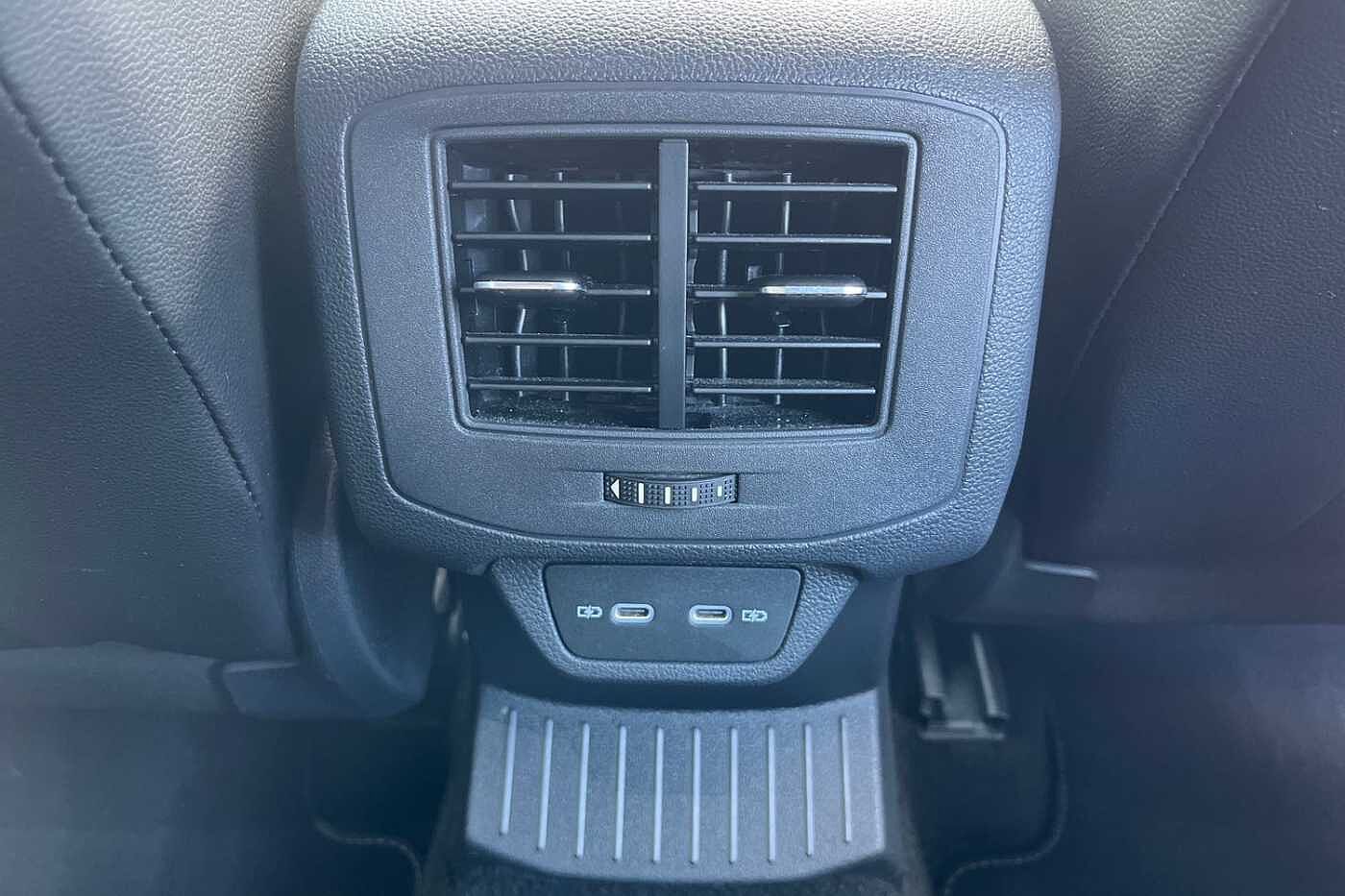 Volkswagen T-Roc 2.0 TDI R-Line SUV 5dr Diesel DSG Euro 6 (s/s) (150 ps)