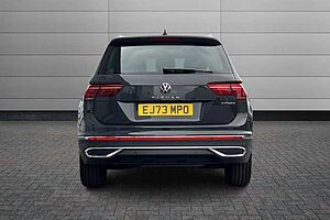 Volkswagen Tiguan 1.4 TSI 13kWh Elegance SUV 5dr Petrol Plug-in Hybrid DSG 245 ps - PANORAMIC SUNR