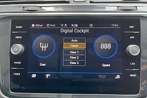 Volkswagen Tiguan 1.4 TSI 13kWh Elegance SUV 5dr Petrol Plug-in Hybrid DSG 245 ps - PANORAMIC SUNR